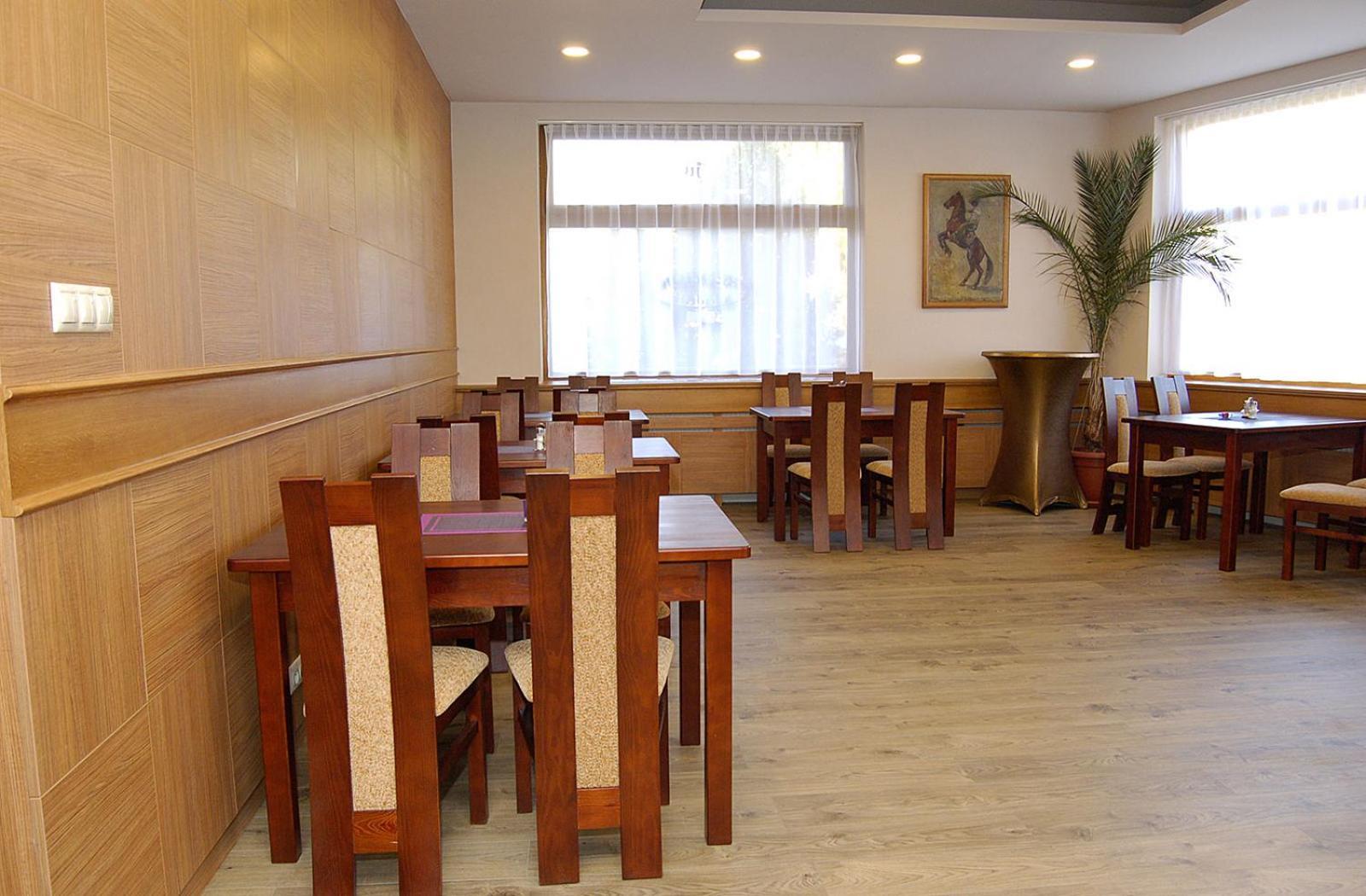 באנסקה ביסטריצה Penzion Majak מראה חיצוני תמונה